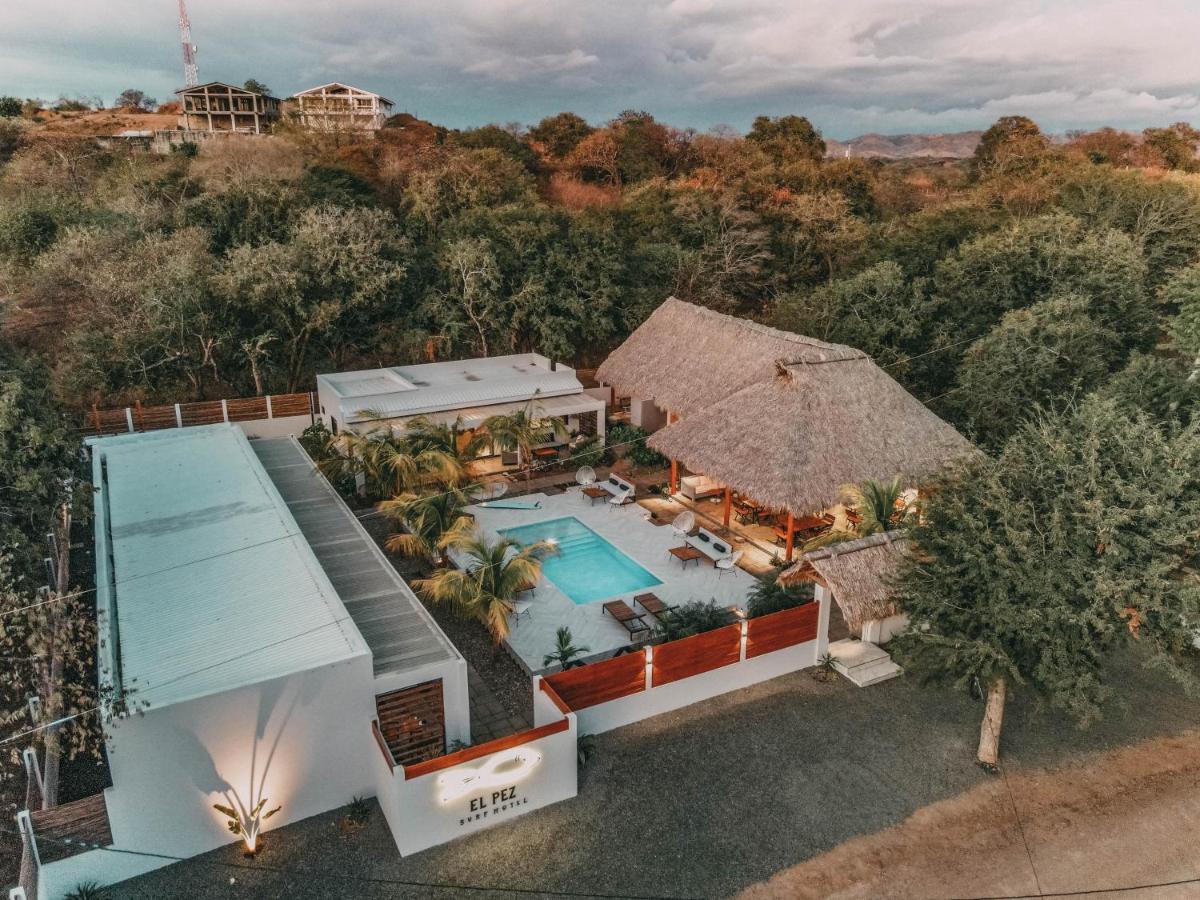 El Pez Surf Hotel بوبويو المظهر الخارجي الصورة