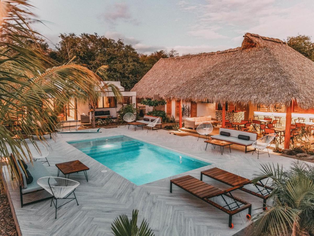El Pez Surf Hotel بوبويو المظهر الخارجي الصورة