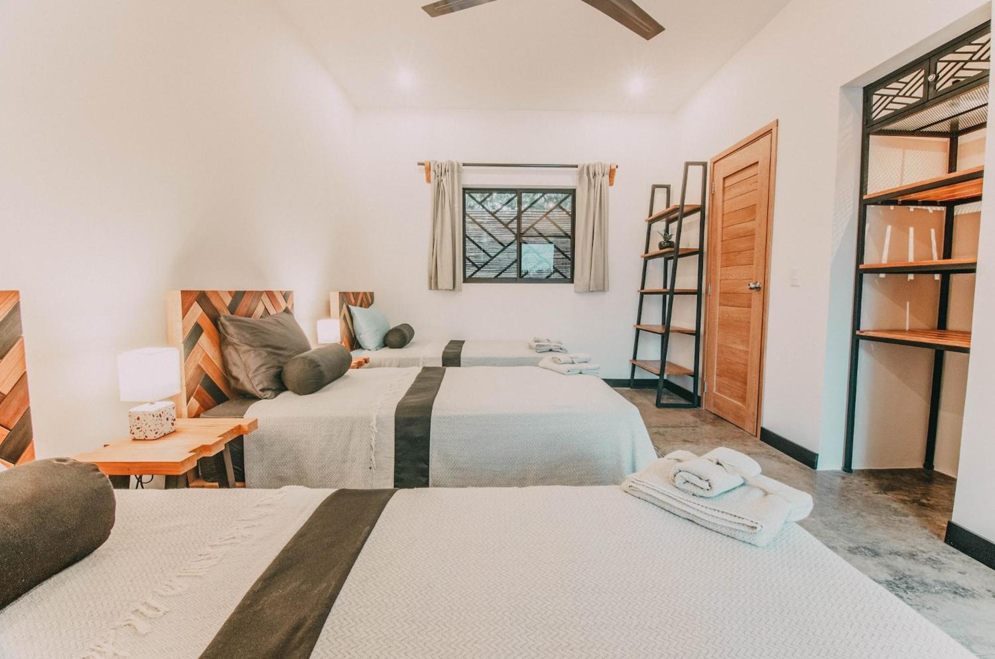 El Pez Surf Hotel بوبويو المظهر الخارجي الصورة
